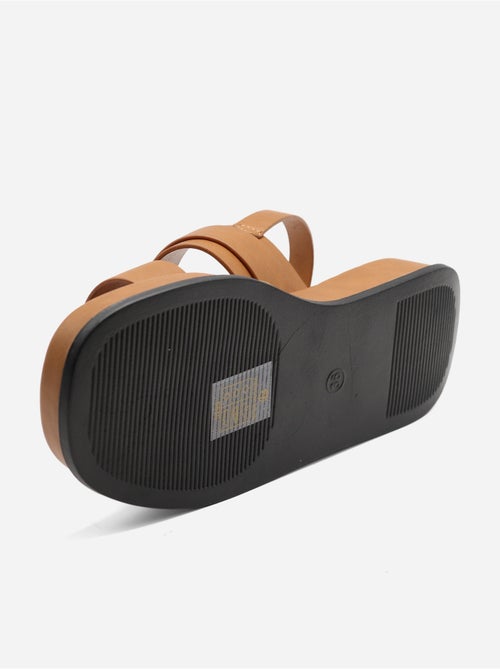 Sandalias planas para ponerse - C M - Kiabi