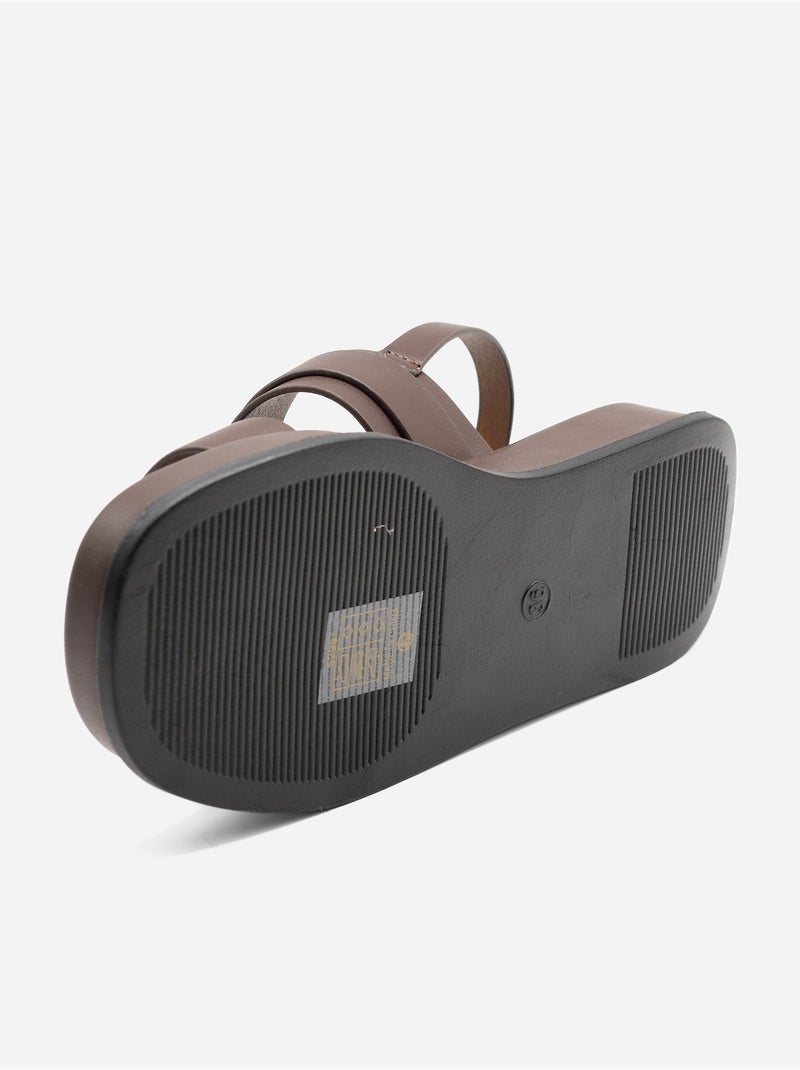 Sandalias planas para ponerse - C M Marrón - Kiabi