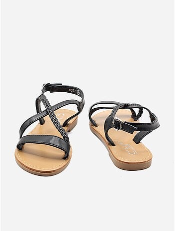 Sandalias planas trenzadas