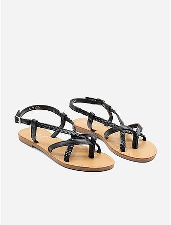 Sandalias planas trenzadas