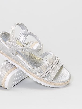 Sandalias Niño Kiabi 2025