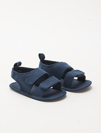 Sandalias suaves con 2 tiras