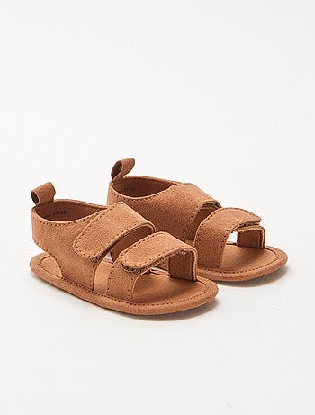 Sandalias suaves con 2 tiras
