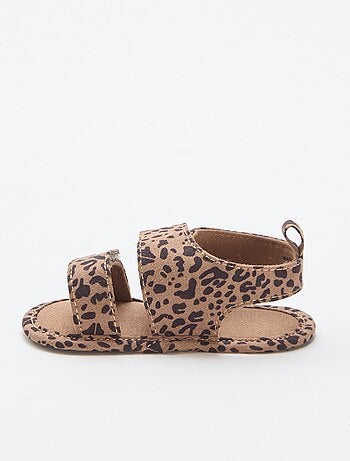 Sandalias suaves con 2 tiras