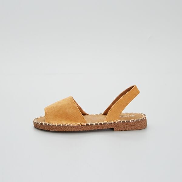 Sandalias tipo menorquinas de antelina Mujer talla 34 a 48 - camello -  Kiabi - 20,00€