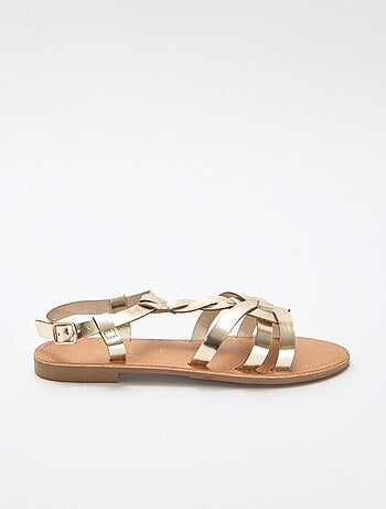 Sandalias trenzadas lisas