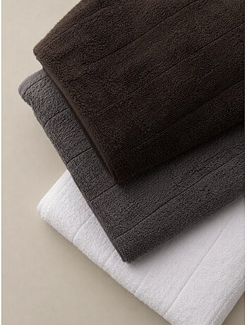 Juego completo de baño 100% algodón, rizo 600g/m2, con colgador - Gamusi.