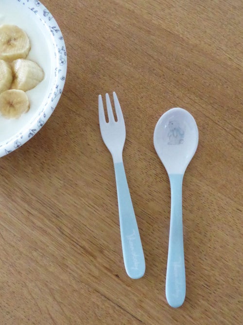 Set de cubiertos para bebé Thermobaby de melamina tema bosque con tenedor y cuchara - Kiabi Set de cubiertos para bebé Thermobaby de melamina tema bosque con tenedor y cuchara - Kiabi