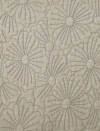 Set de mesa rectangular acolchado con motivo de flores bordado