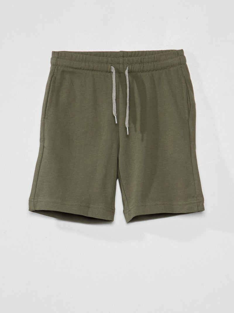 Short básico verde oscuro - Kiabi