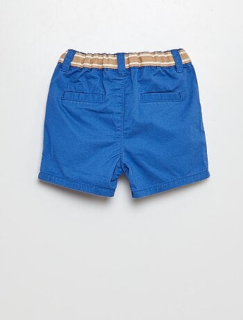 Short chino con cinturón
