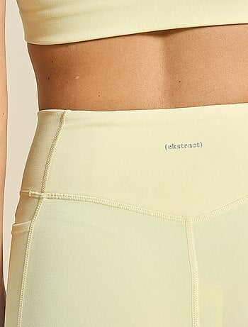 Short ciclista deportivo - (ekstract)