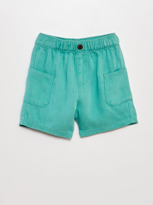 Short con bolsillos de parche - Kiabi