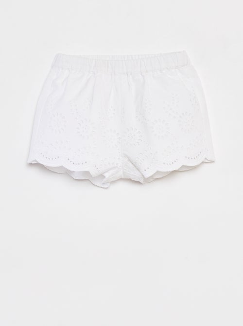Short con bordado inglés - Kiabi