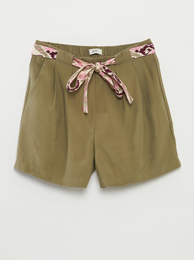 Short con cinturón en contraste 'JDY' VERDE - Kiabi