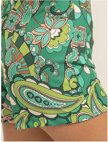 Short con motivos XESS