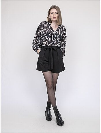 Short con plisados XIBELLE