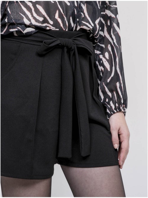 Short con plisados XIBELLE - Kiabi