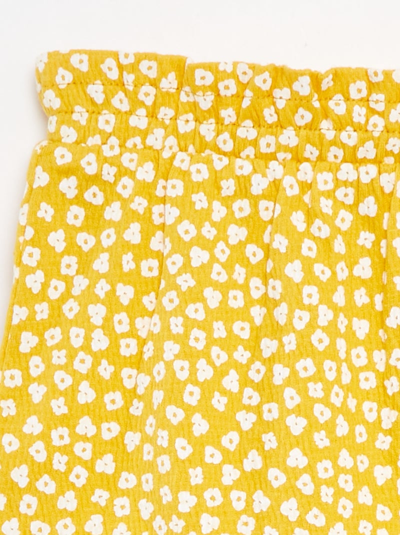 Short con volantes y estampado AMARILLO - Kiabi