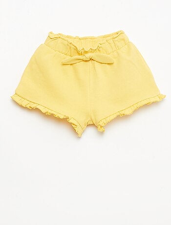 Short con volantes y lazo en la cintura