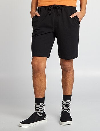 Short de deporte estilo jogger