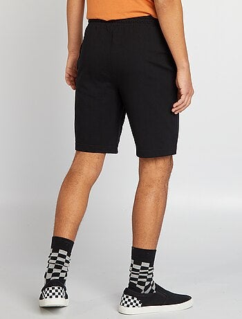 Short de deporte estilo jogger
