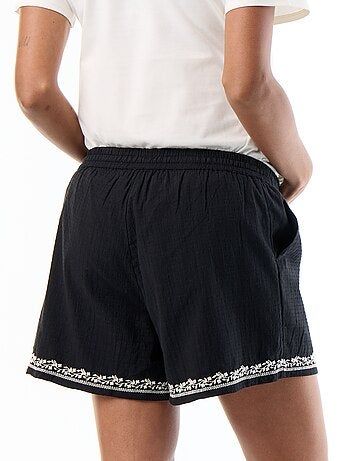 Short de maternidad bordado