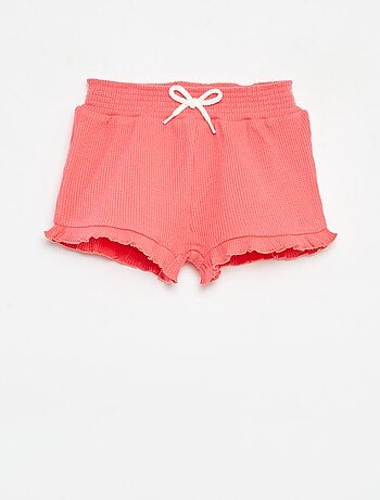 Short de punto gofrado con bordes ondulados