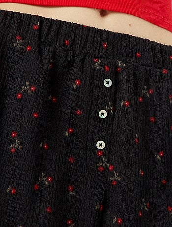 Short de punto gofrado con estampado