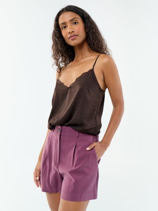 Short de sarga liso con 2 bolsillos