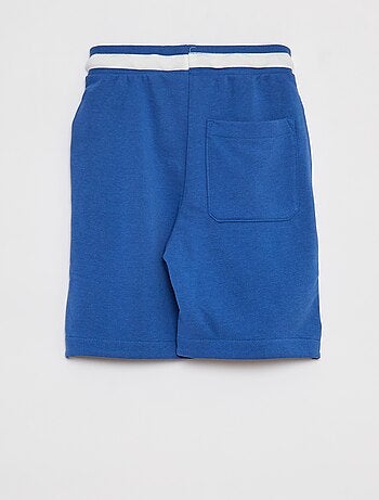 Short deportivo con cintura en contraste