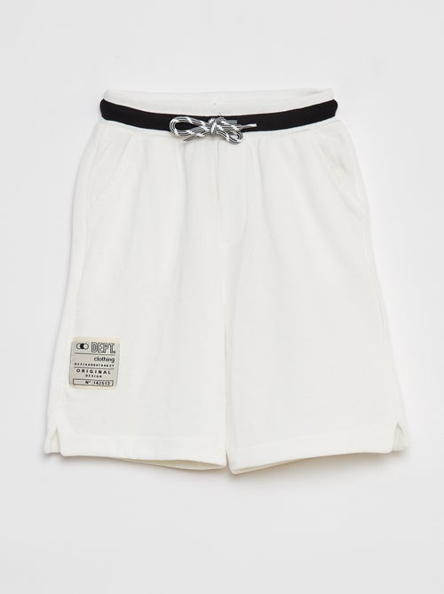 Short deportivo con cintura en contraste - Kiabi