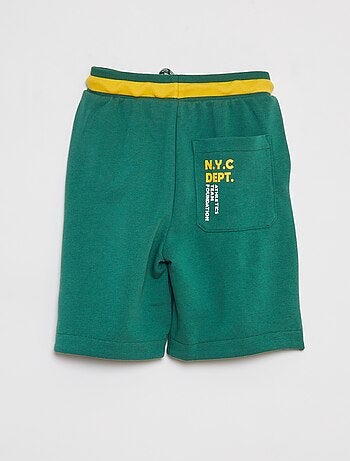 Short deportivo con cintura en contraste