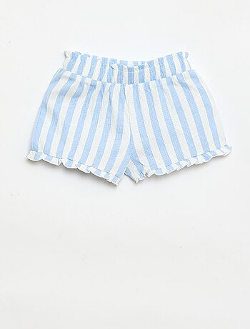 Short estampado con bajo volanteado