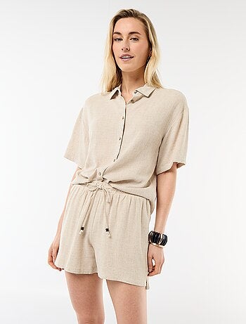 Short ligero con 2 bolsillos en lino mezclado