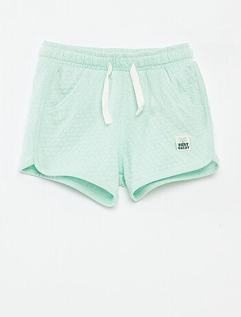 Short ligero con cordones
