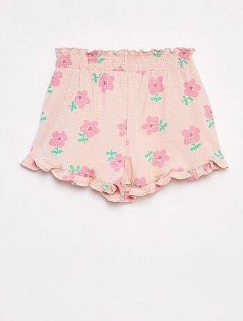 Short ligero con estampado y volante