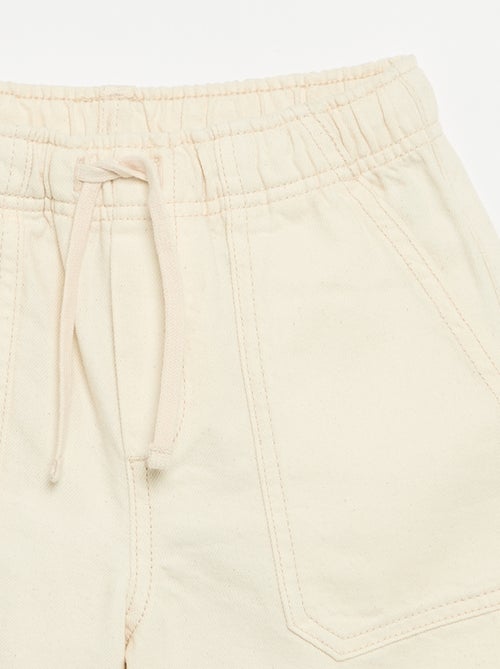 Short liso con cintura elástica - Kiabi