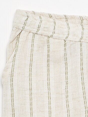 Short rayado de lino mezclado