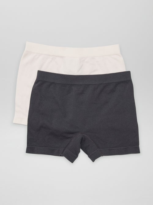 Short tipo ciclista de canalé - Kiabi