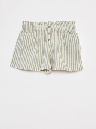Short vaporoso de rayas