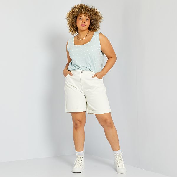 Short vaquero de efecto destroy tallas grandes mujer - blanco nieve - Kiabi  - 18,00€