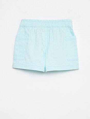 Short vaquero liso con bolsillos