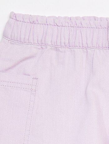 Short vaquero liso con bolsillos