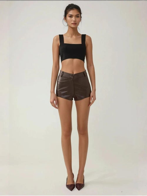 Shorts ajustados de piel sintética hiccup - Kiabi Shorts ajustados de piel sintética hiccup - Kiabi