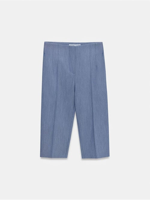 Shorts capri rectos de tiro alto con abertura - Kiabi Shorts capri rectos de tiro alto con abertura - Kiabi