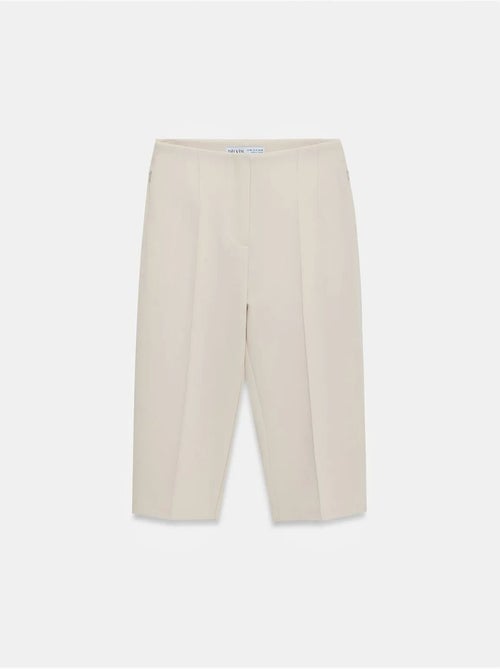 Shorts capri rectos de tiro alto con abertura - Kiabi Shorts capri rectos de tiro alto con abertura - Kiabi