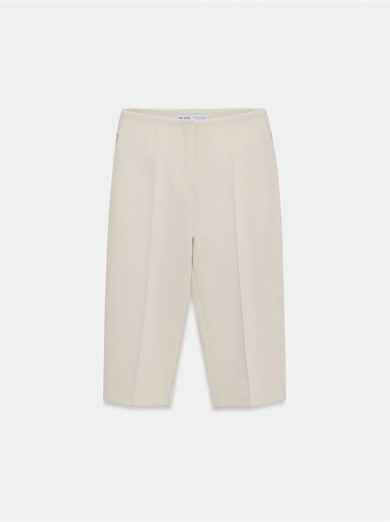 Shorts capri rectos de tiro alto con abertura Crema - Kiabi