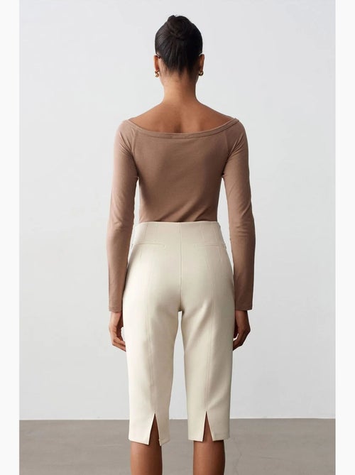Shorts capri rectos de tiro alto con abertura dilvin - Kiabi