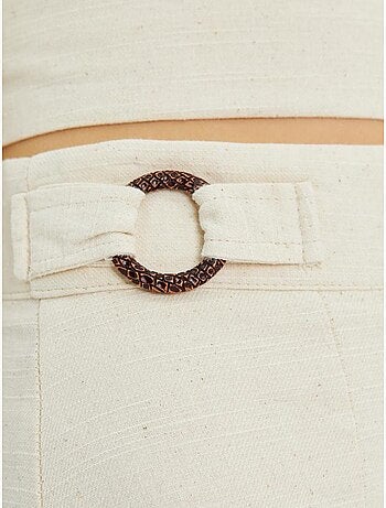 Shorts cruzados de tiro alto con cinturón y detalle de abertura mixray